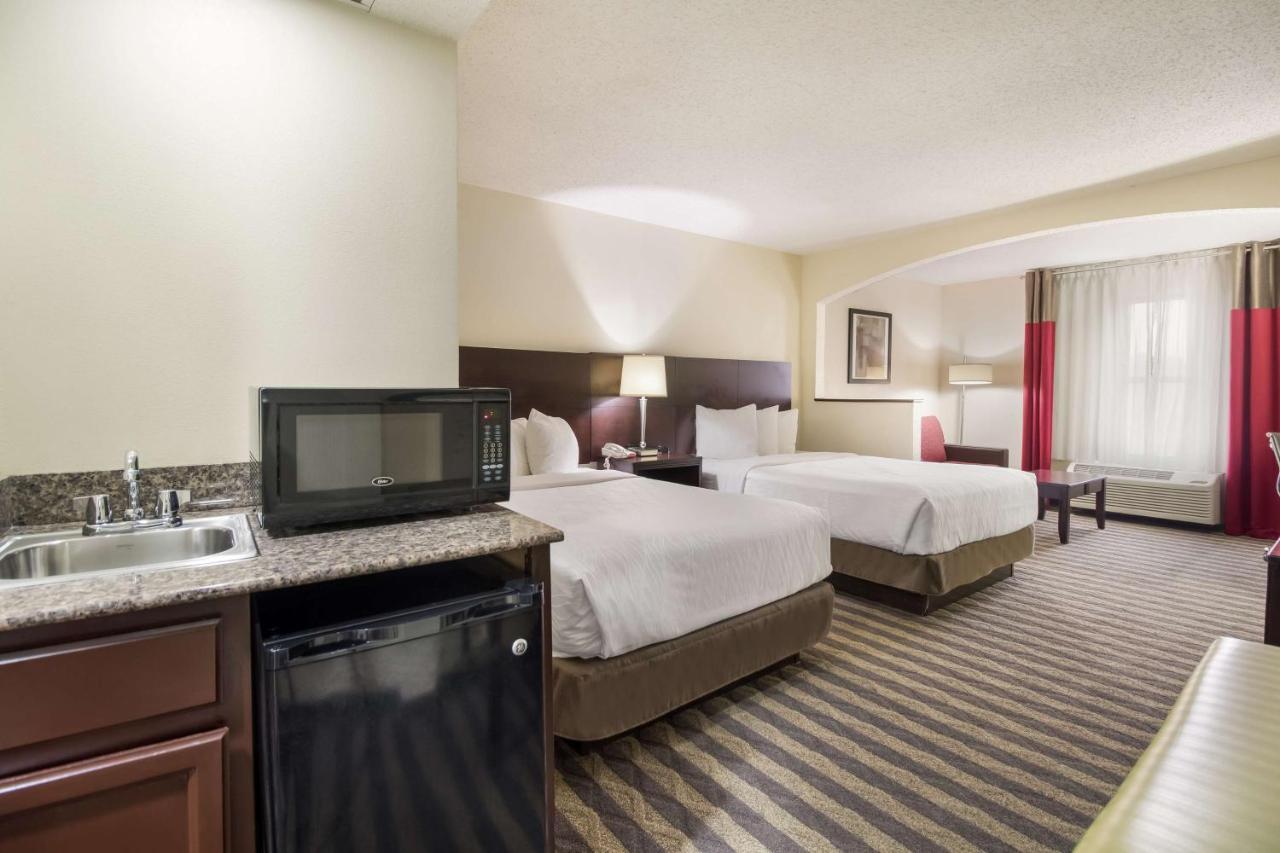 Western Near Opryland Hotel 3*